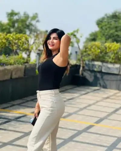 Call Girls Dhansiripar Cash On Delivery